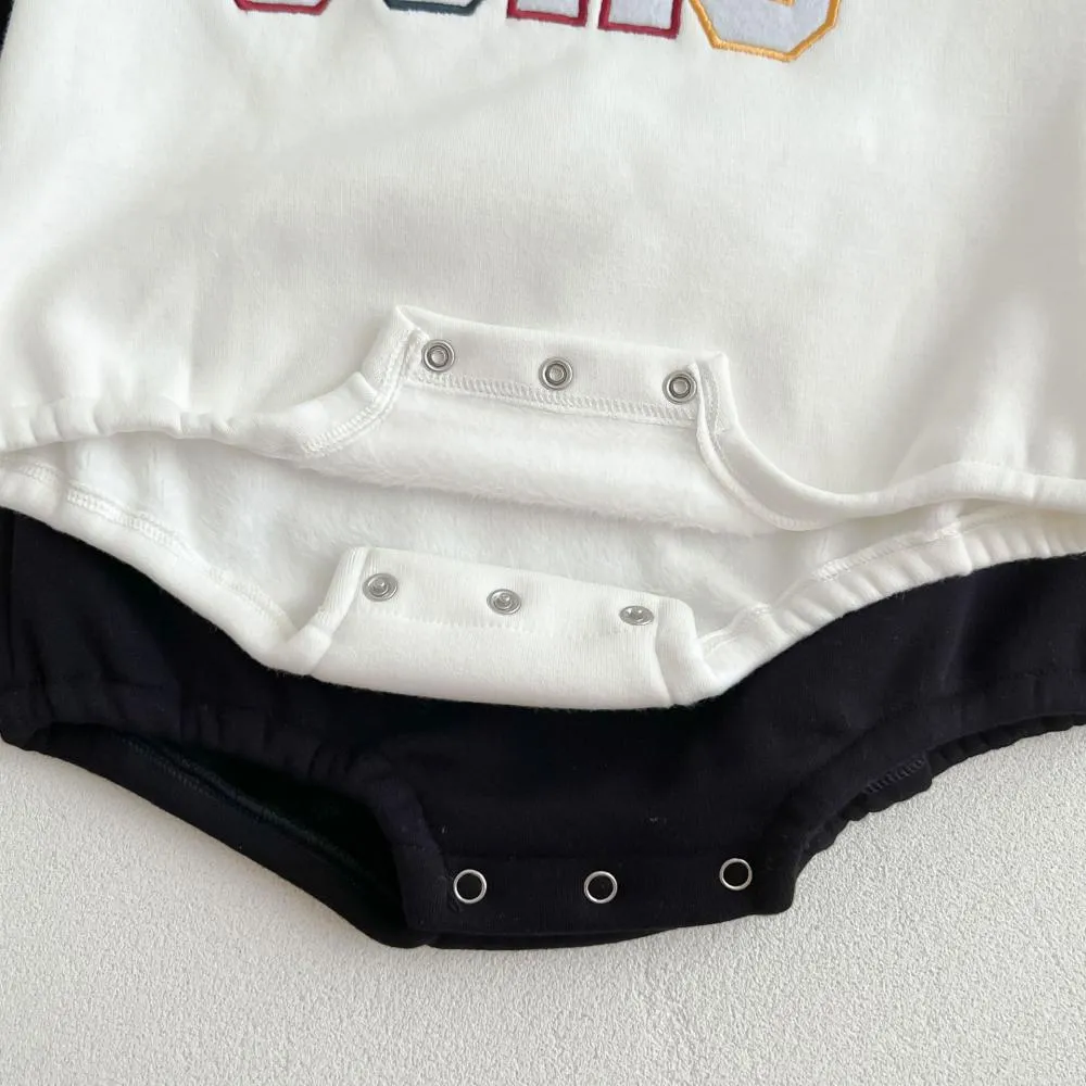 Baby Autumn and Winter Clothes Thickened and Velvet Western-style Letter Romper Wholesale Baby Clothes