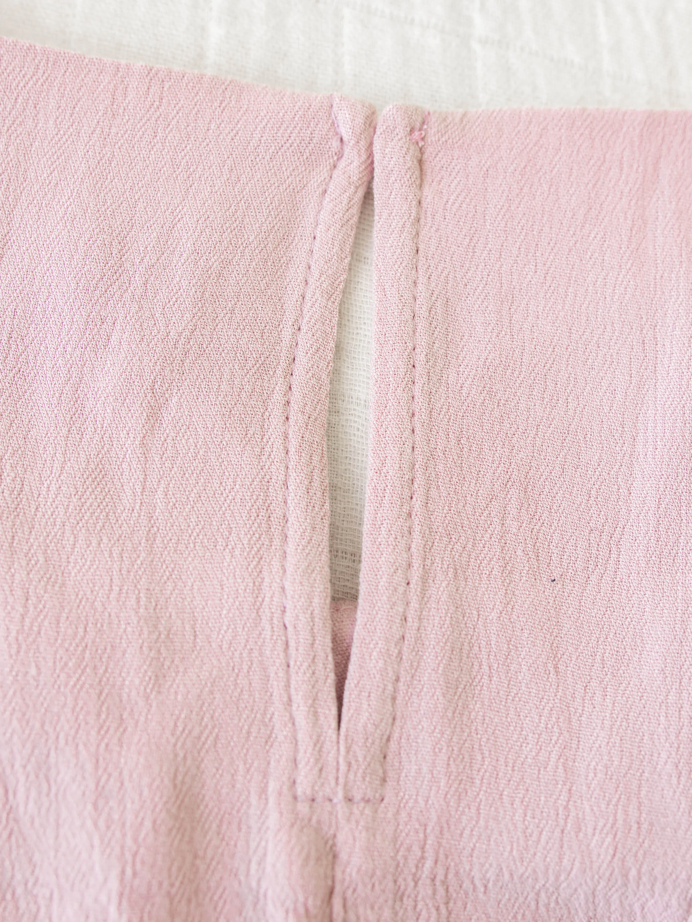 Classic Flutter Top - Dusty Lavender