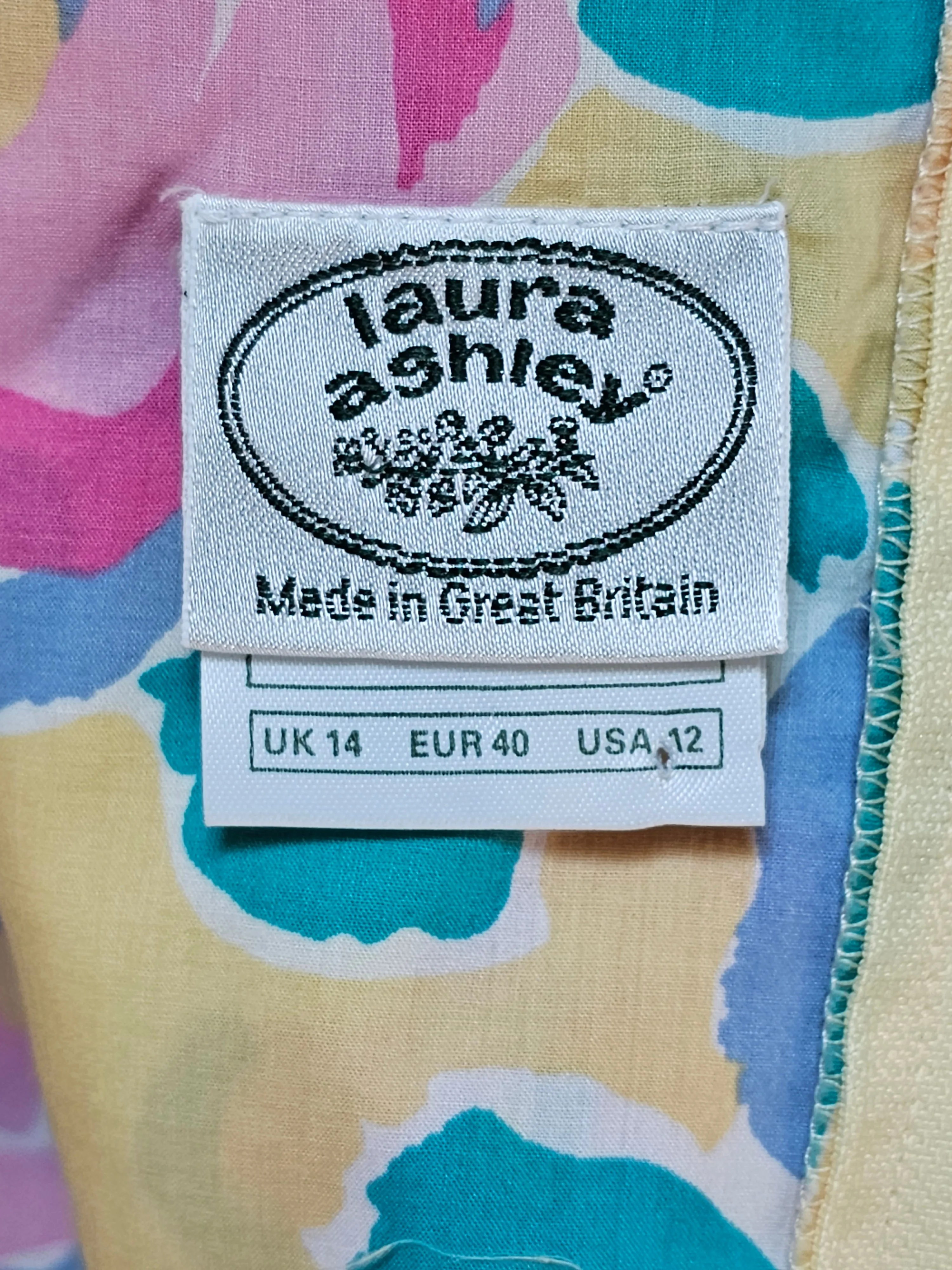 Laura Ashley Signature Print Vintage Early 1980's Batsheva Dress Small