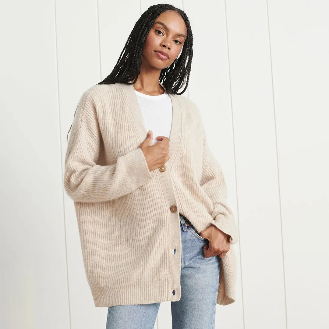 Weiche Strickjacke für Frauen in bergre mit kuscheligen Schichten
