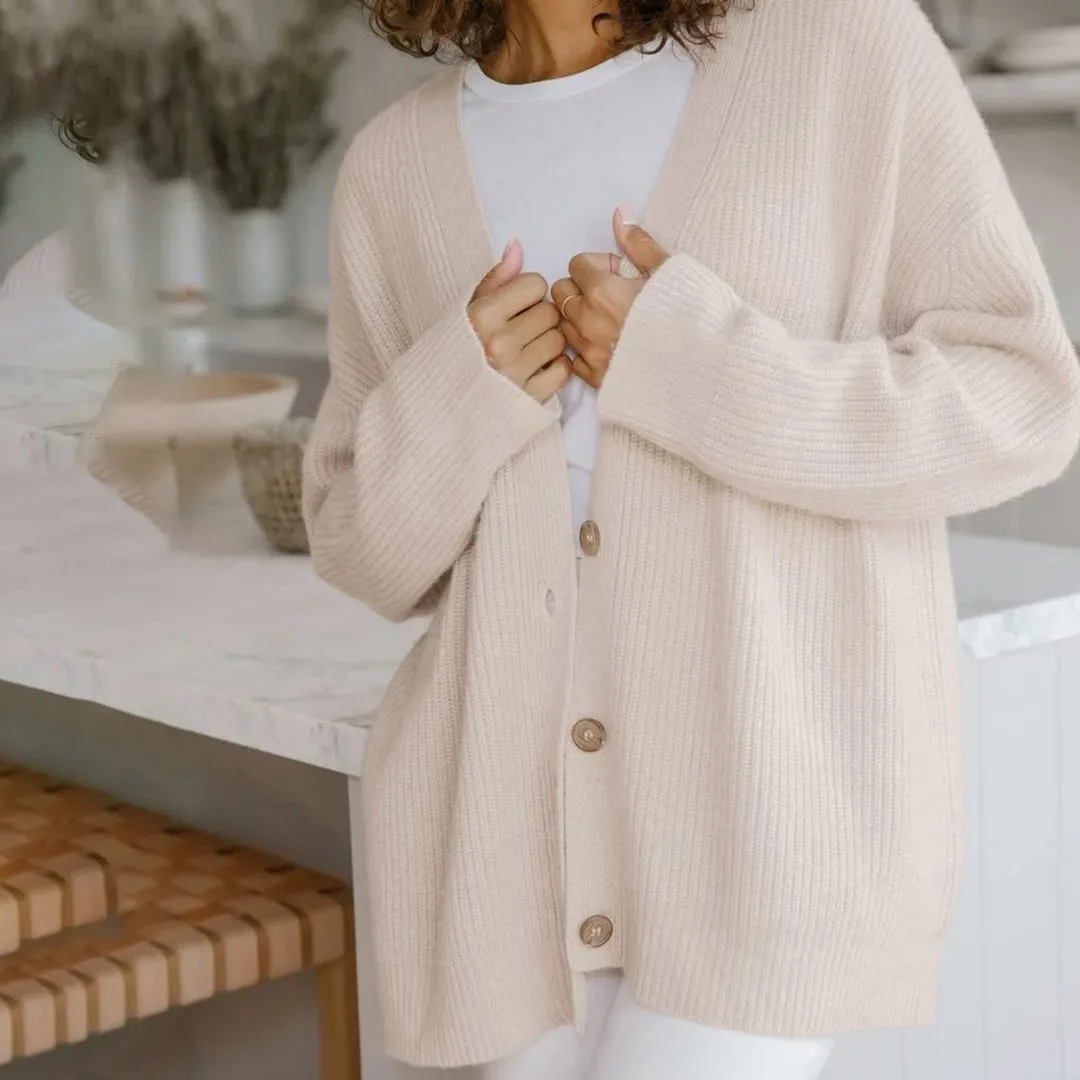 Weiche Strickjacke für Frauen in bergre mit kuscheligen Schichten
